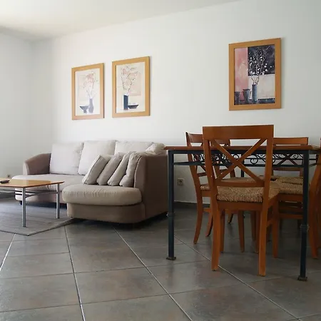 Puerto Rubicon Willa