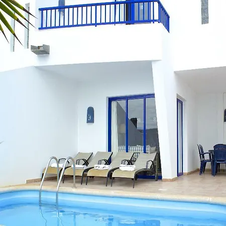 Puerto Rubicon Willa *