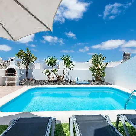 Puerto Rubicon Willa *